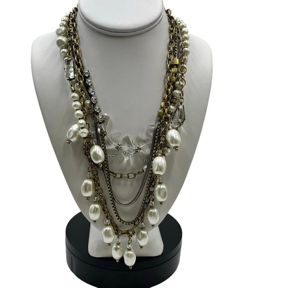Silpada K&R Collection Practical Pearls Convertible MultiStrand
Necklace KRN0010 - Picture 1 of 10